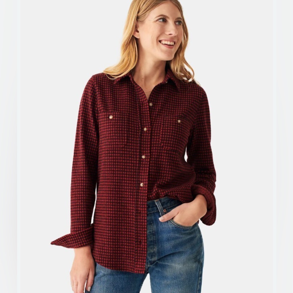 Faherty Legend Sweater Shirt Red Black Gingham Size Small Button Up